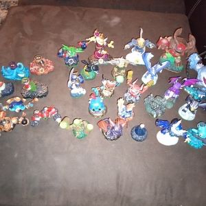 Skylanders lot